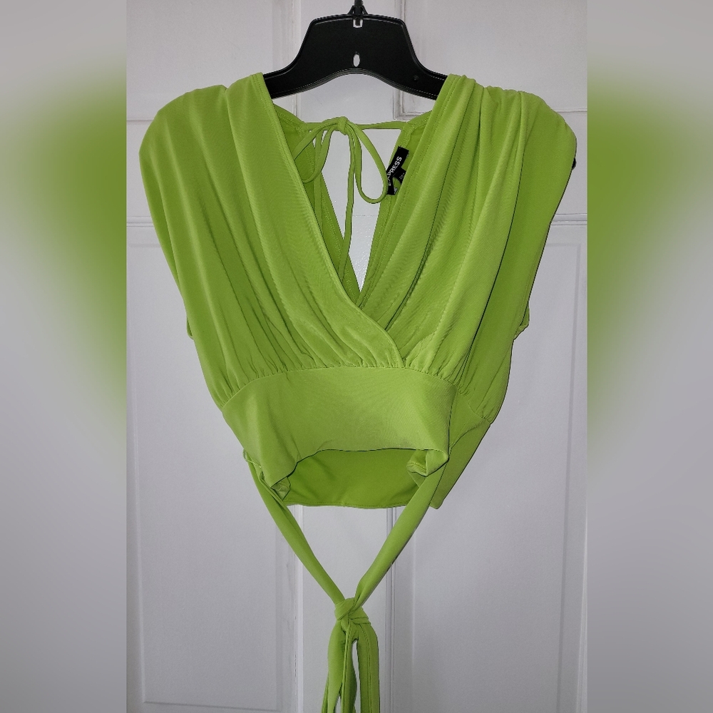 Express Smooth Matte Draped Front Tie Waist, Split Open Back Top, Lime Size XS